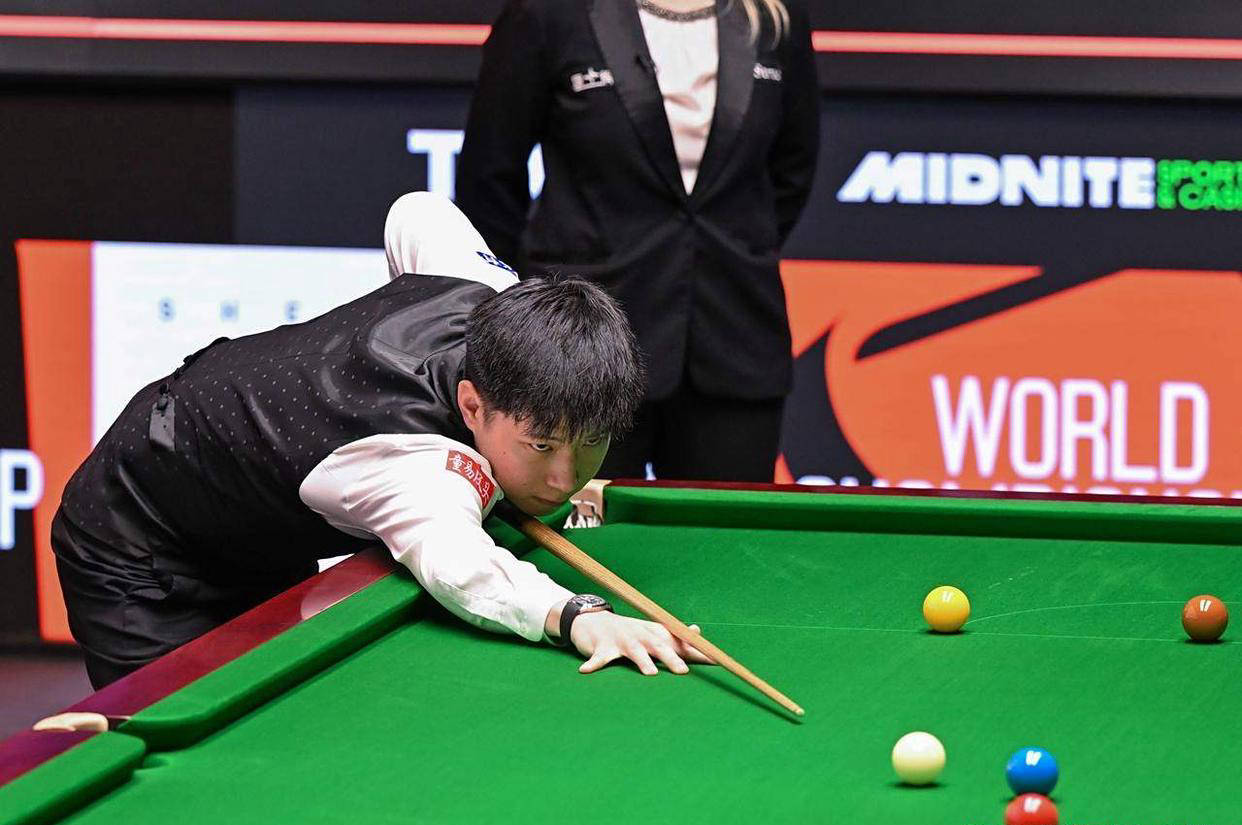 西班牙网球名将男双打 直落两盘击败阿根廷组合