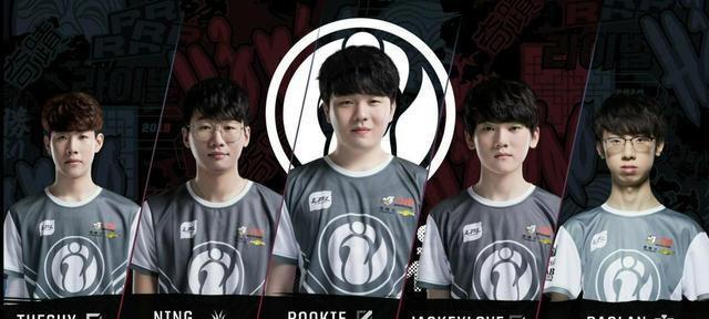 起中的球員 起中的球員