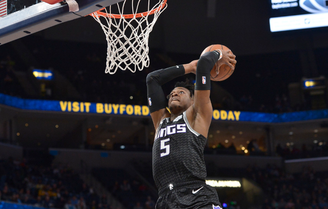 穆斯卡特：最近都采取单前锋首发并在中场加一个人 从而更好地去控制节奏