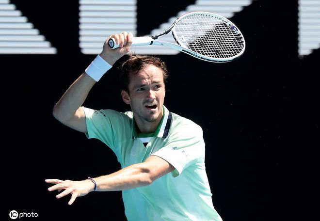 因卡皮耶告别药厂：不会忘记大家的支持，祝俱乐部未来顺利